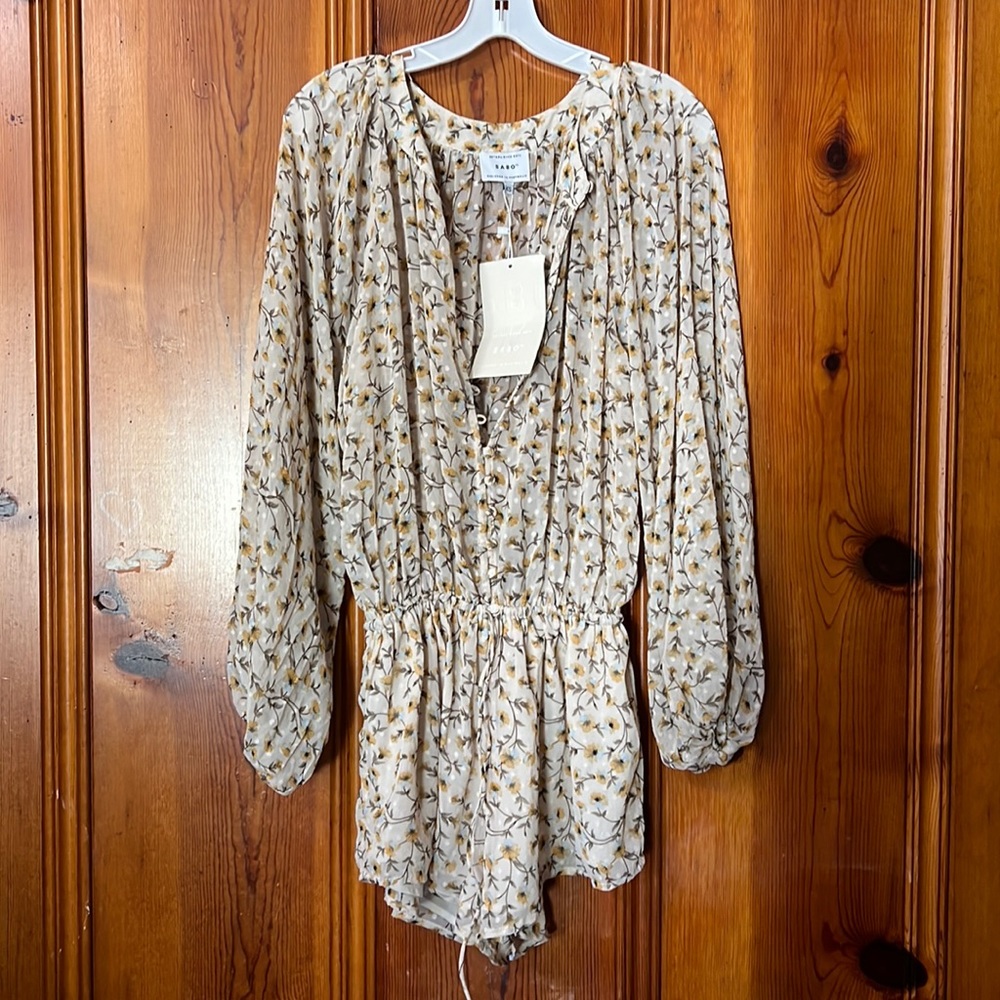 Sabo Playsuit Romper XS floral NWT
